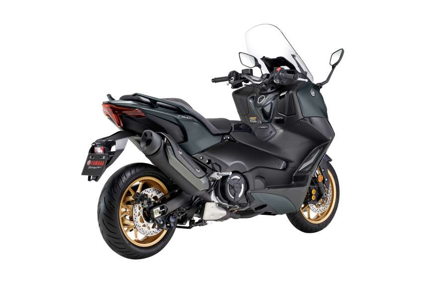 2022 Yamaha TMax 560 Tech Max in Malaysia, RM74,998 for CKD, Garmin navigation by subscription 1527814