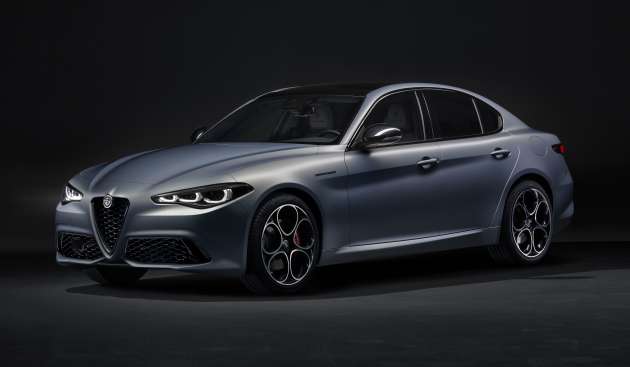 2023 Alfa Romeo Giulia and Stelvio facelift – new 3+3 headlamps, Competizione variant, NFT certification