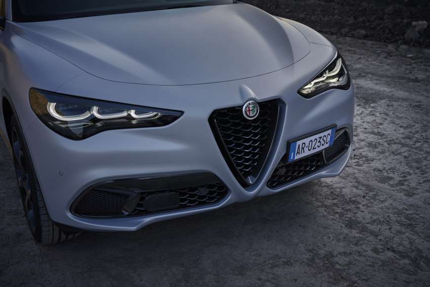 2023 Alfa Romeo Giulia and Stelvio facelift – new 3+3 headlamps, Competizione variant, NFT certification 1535315