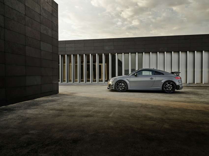 2022 Audi TT RS iconic edition – celebrates 25 years of the TT coupe, 400 hp, 480 Nm, only 100 units, RM512k 1524848