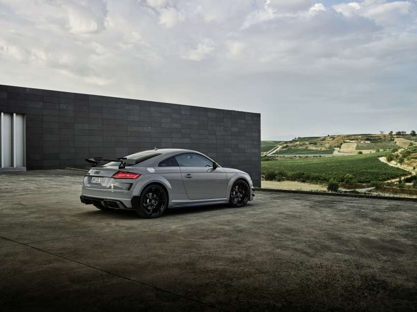 2022 Audi TT RS iconic edition – celebrates 25 years of the TT coupe, 400 hp, 480 Nm, only 100 units, RM512k 1524851