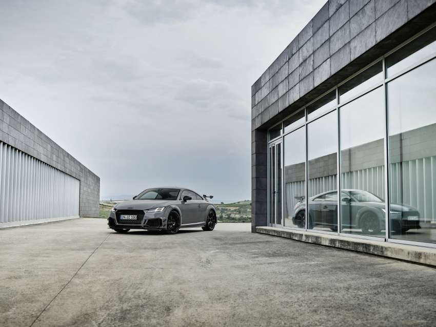 2022 Audi TT RS iconic edition – celebrates 25 years of the TT coupe, 400 hp, 480 Nm, only 100 units, RM512k 1524860
