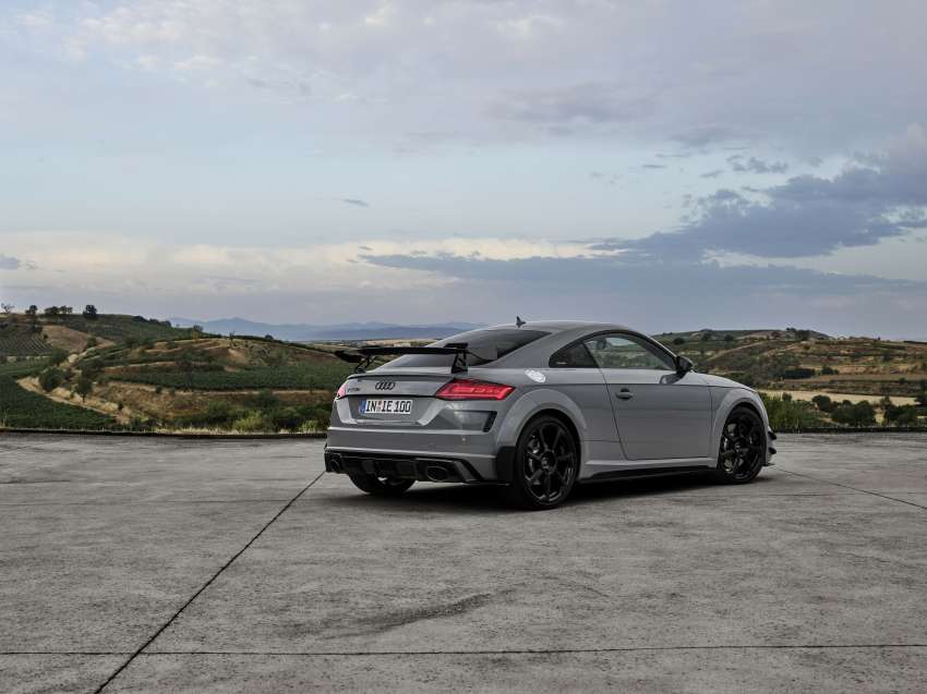 2022 Audi TT RS iconic edition – celebrates 25 years of the TT coupe, 400 hp, 480 Nm, only 100 units, RM512k 1524867