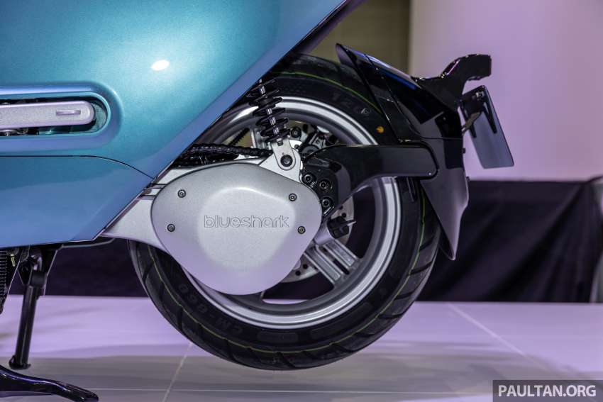 Blueshark R1 dipamer – pelancaran rasmi skuter EV dalam masa terdekat, harga sekitar motosikal 150 cc 1527352