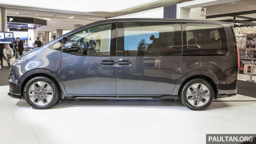 2023 Hyundai Staria 10-seater launched in Malaysia – 4 row MPV, 2.2D, Lite/Plus/Max variants, from RM179,888 1522476