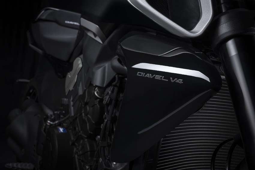 2023 Ducati Diavel V4 unleashed, 168hp, 128 Nm 1535561