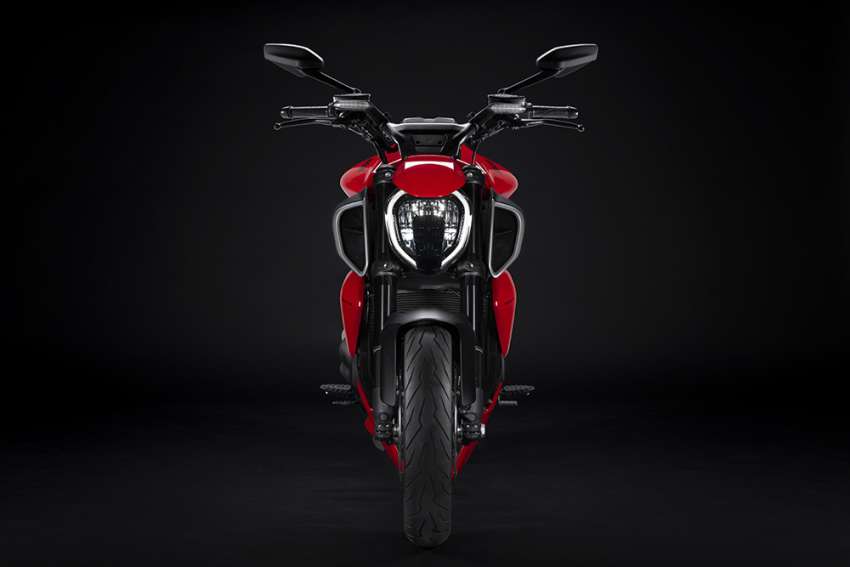 2023 Ducati Diavel V4 unleashed, 168hp, 128 Nm 1535600