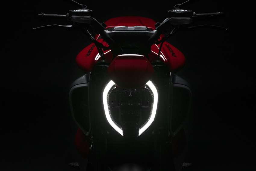 2023 Ducati Diavel V4 unleashed, 168hp, 128 Nm 1535601