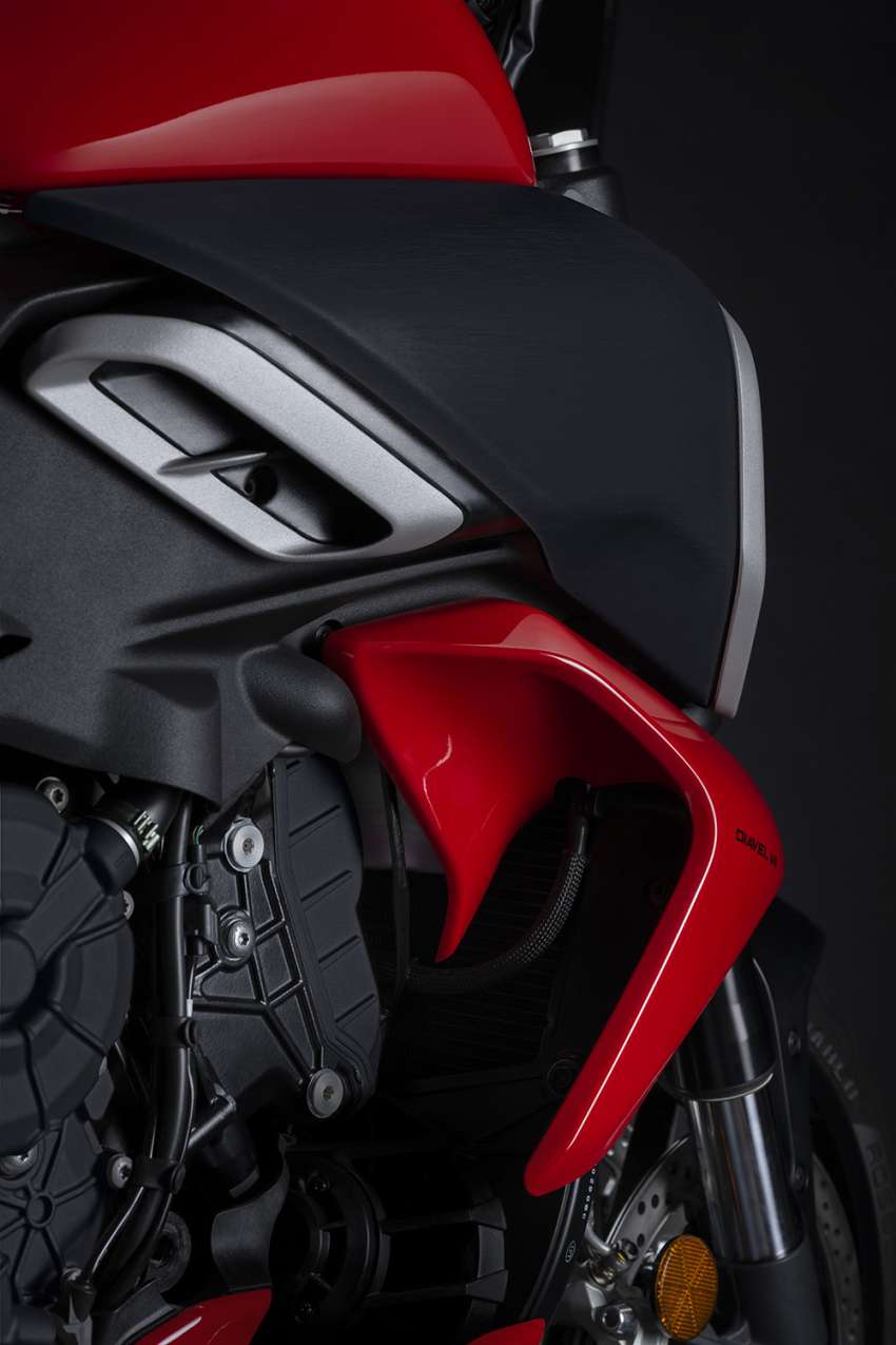 2023 Ducati Diavel V4 unleashed, 168hp, 128 Nm 1535607