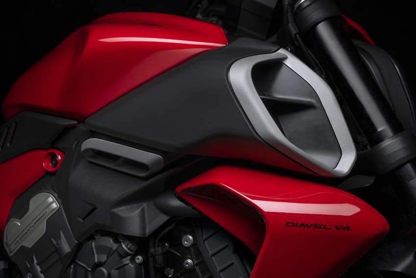 2023 Ducati Diavel V4 unleashed, 168hp, 128 Nm 1535612