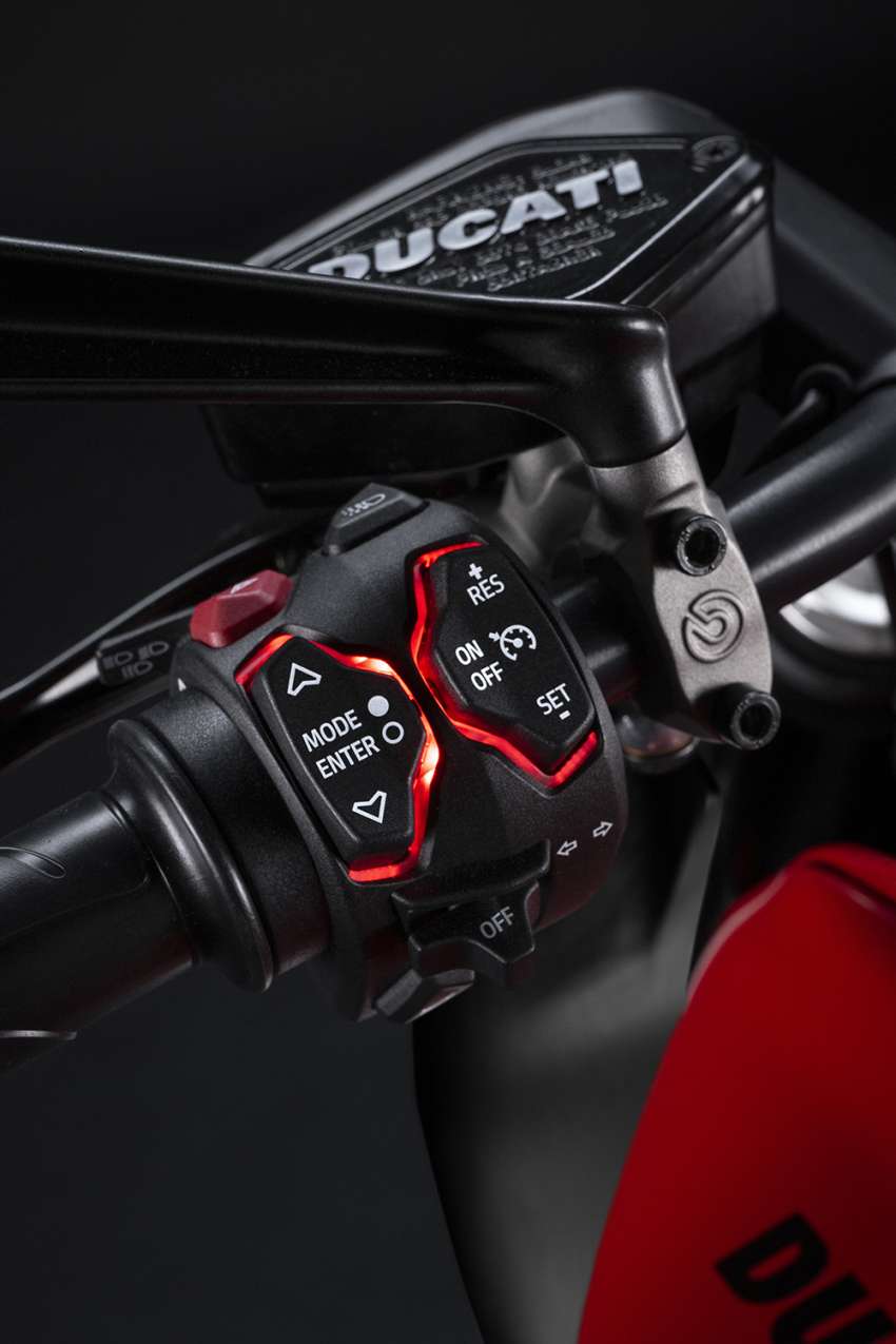 2023 Ducati Diavel V4 unleashed, 168hp, 128 Nm 1535618