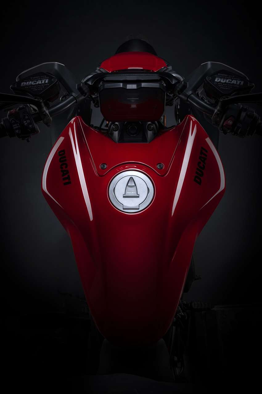 2023 Ducati Diavel V4 unleashed, 168hp, 128 Nm 1535619