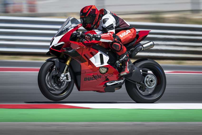 2023 Ducati Panigale V4R – 240 hp, 16,500 redline 1528756