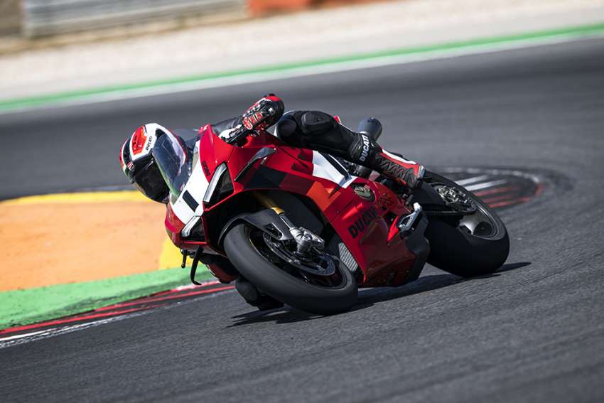 2023 Ducati Panigale V4R – 240 hp, 16,500 redline 1528757