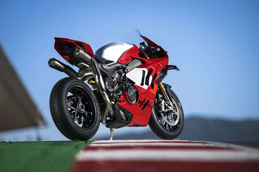 2023 Ducati Panigale V4R – 240 hp, 16,500 redline 1528766