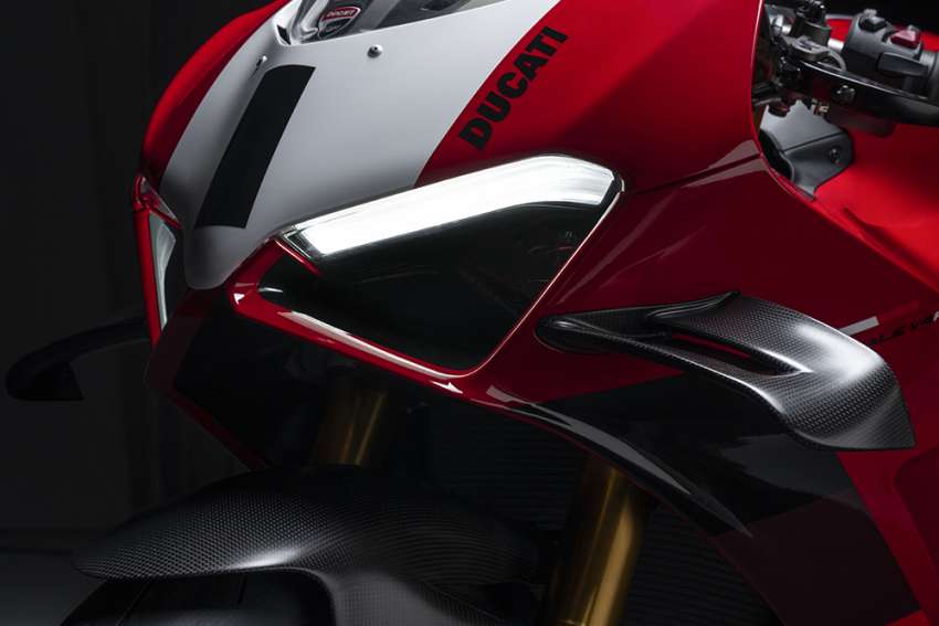 2023 Ducati Panigale V4R – 240 hp, 16,500 redline 1528697