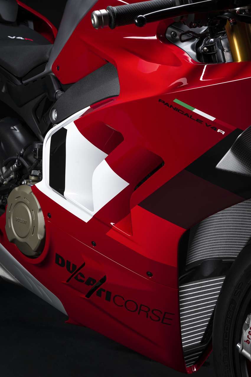 2023 Ducati Panigale V4R – 240 hp, 16,500 redline 1528701