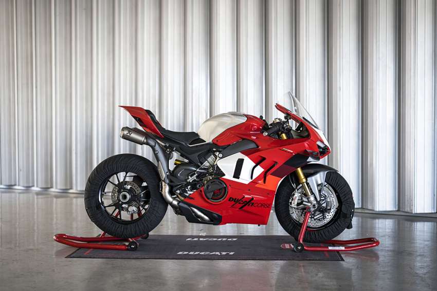 2023 Ducati Panigale V4R – 240 hp, 16,500 redline 1528717