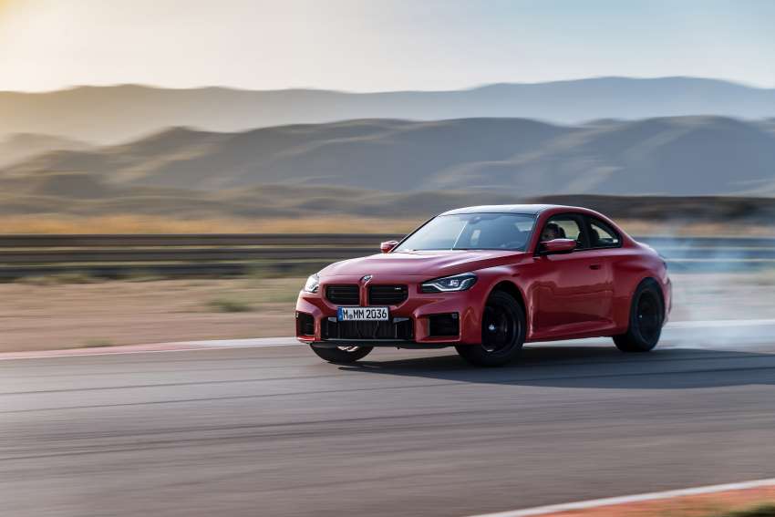 2023 BMW M2 debuts – all-new G87 stays RWD only; 3.0L turbo straight-six with 460 PS, six-speed manual 1525800