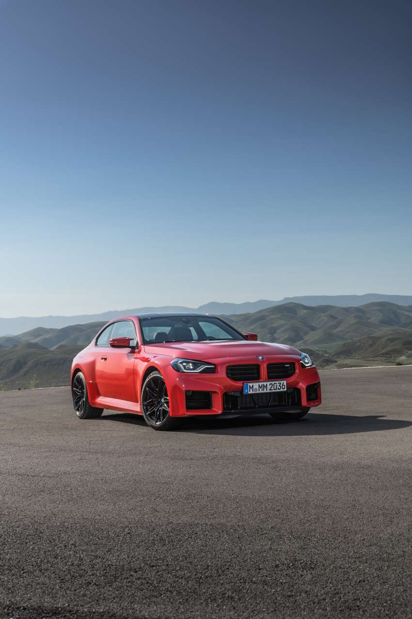 2023 BMW M2 debuts – all-new G87 stays RWD only; 3.0L turbo straight-six with 460 PS, six-speed manual 1526027