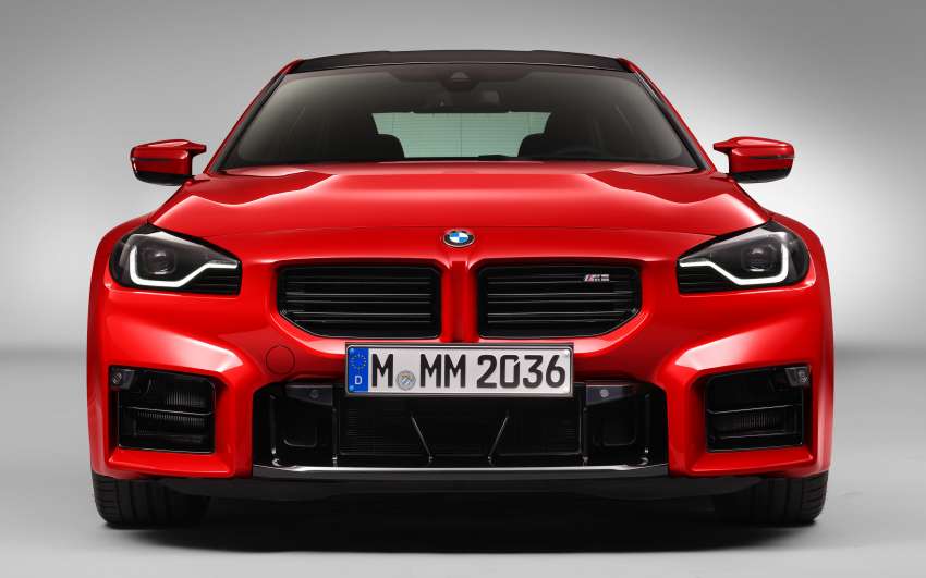2023 BMW M2 debuts – all-new G87 stays RWD only; 3.0L turbo straight-six with 460 PS, six-speed manual Image #1526117