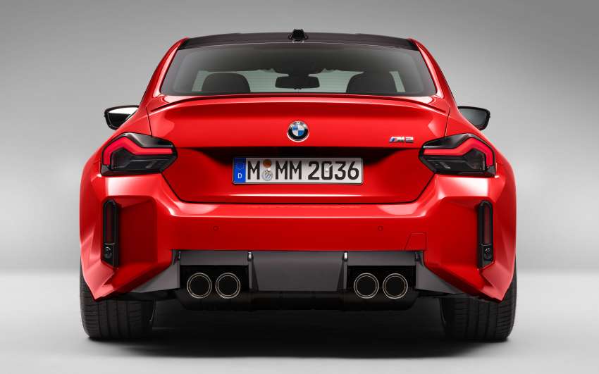 2023 BMW M2 debuts – all-new G87 stays RWD only; 3.0L turbo straight-six with 460 PS, six-speed manual Image #1526118