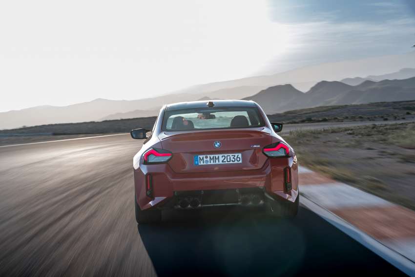 2023 BMW M2 debuts – all-new G87 stays RWD only; 3.0L turbo straight-six with 460 PS, six-speed manual 1525881