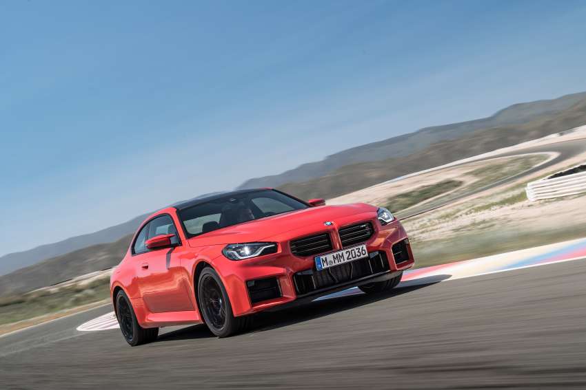 2023 BMW M2 debuts – all-new G87 stays RWD only; 3.0L turbo straight-six with 460 PS, six-speed manual 1525910