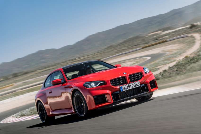2023 BMW M2 debuts – all-new G87 stays RWD only; 3.0L turbo straight-six with 460 PS, six-speed manual 1525912