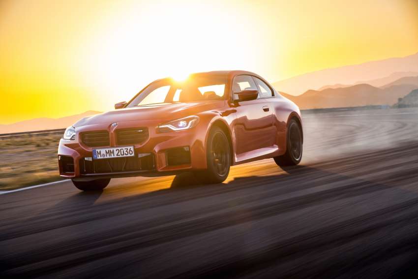 2023 BMW M2 debuts – all-new G87 stays RWD only; 3.0L turbo straight-six with 460 PS, six-speed manual 1525820