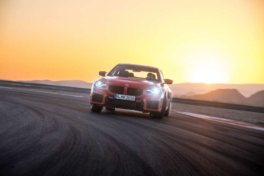 2023 BMW M2 debuts – all-new G87 stays RWD only; 3.0L turbo straight-six with 460 PS, six-speed manual 1525826