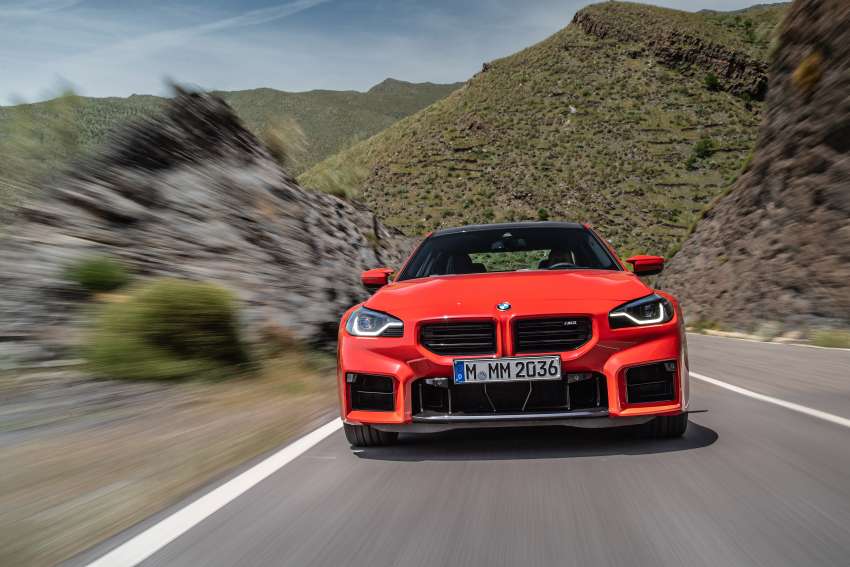 2023 BMW M2 debuts – all-new G87 stays RWD only; 3.0L turbo straight-six with 460 PS, six-speed manual 1525976