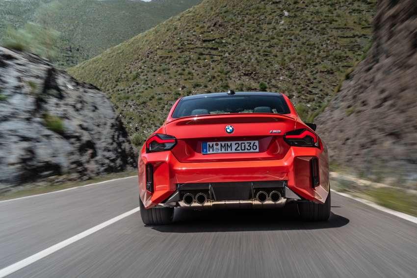 2023 BMW M2 debuts – all-new G87 stays RWD only; 3.0L turbo straight-six with 460 PS, six-speed manual 1525979