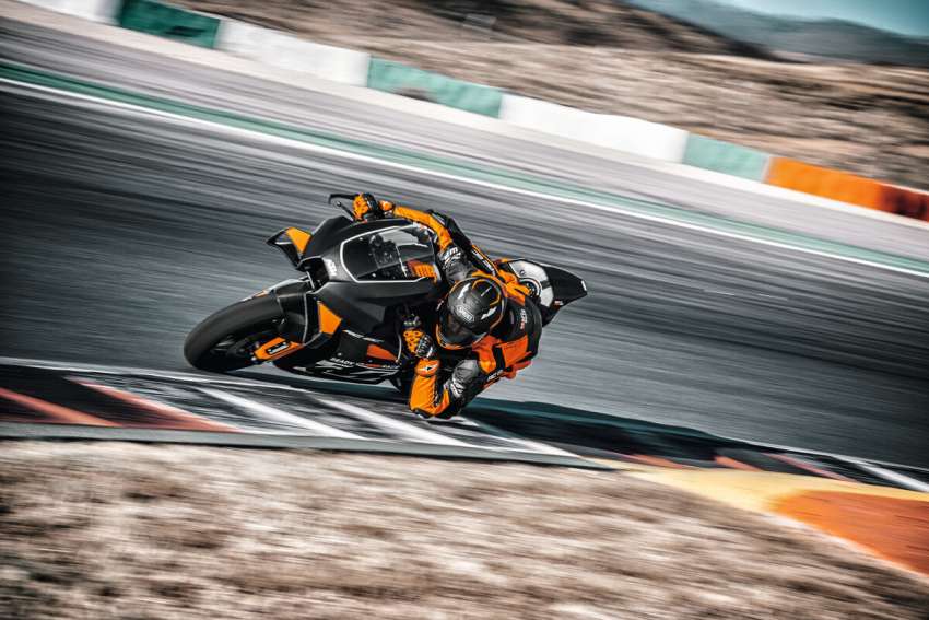 2023 KTM RC8C released – 200 units, track use only 1533393