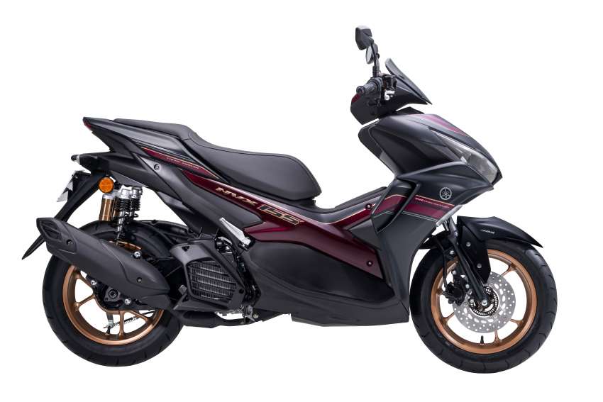 2023 Yamaha NVX colour update for Malaysia, RM11,498 for ABS variant, RM9,598 for base model 1527998