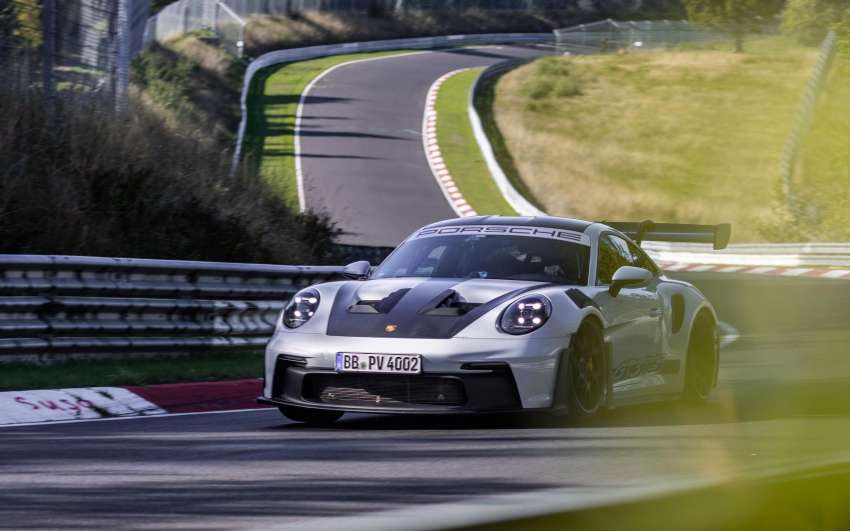 992 Porsche 911 GT3 RS is the fastest NA production car to lap the Nürburgring track – 6:49.328 minutes Image #1528166