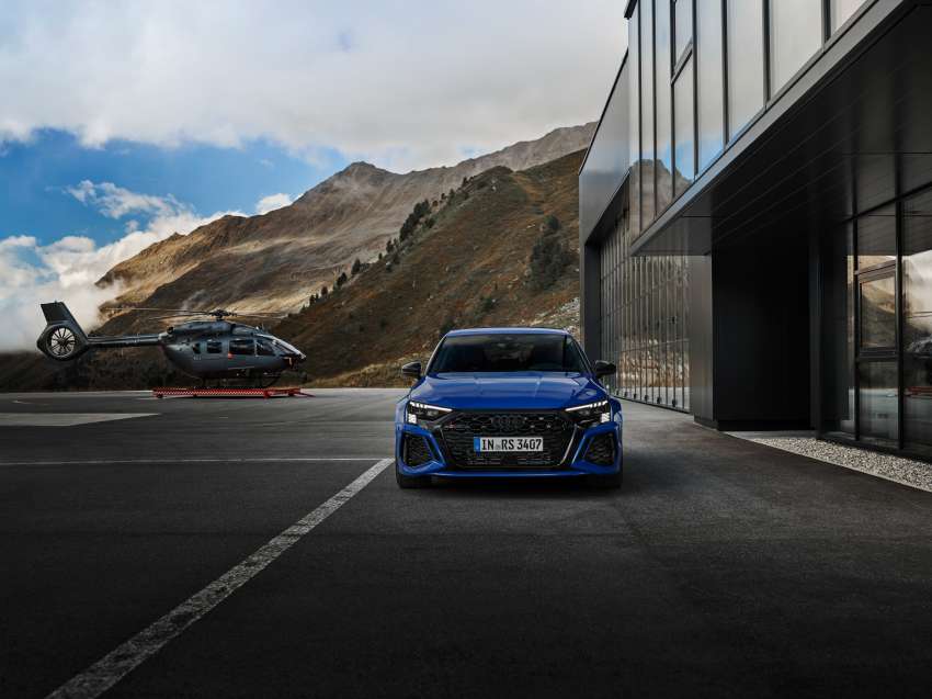 Audi RS3 Performance Edition – 407 PS, 300 km/h top speed, adaptive suspension; limited run of 300 units 1530396