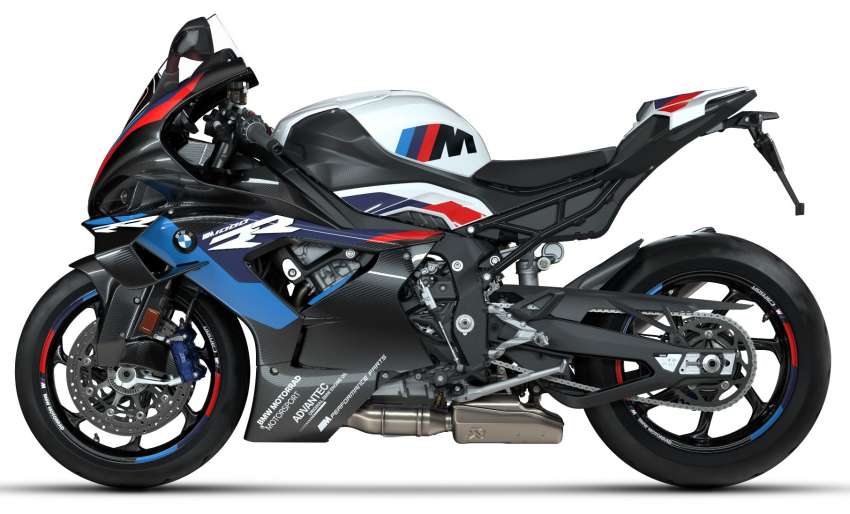 BMW Motorrad M1000RR dan M1000RR M Competition diperkenal – pakej aerodinamik gentian karbon, 212 hp 1526683