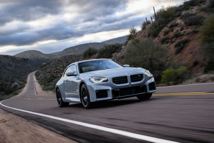 2023 BMW M2 debuts – all-new G87 stays RWD only; 3.0L turbo straight-six with 460 PS, six-speed manual 1598124