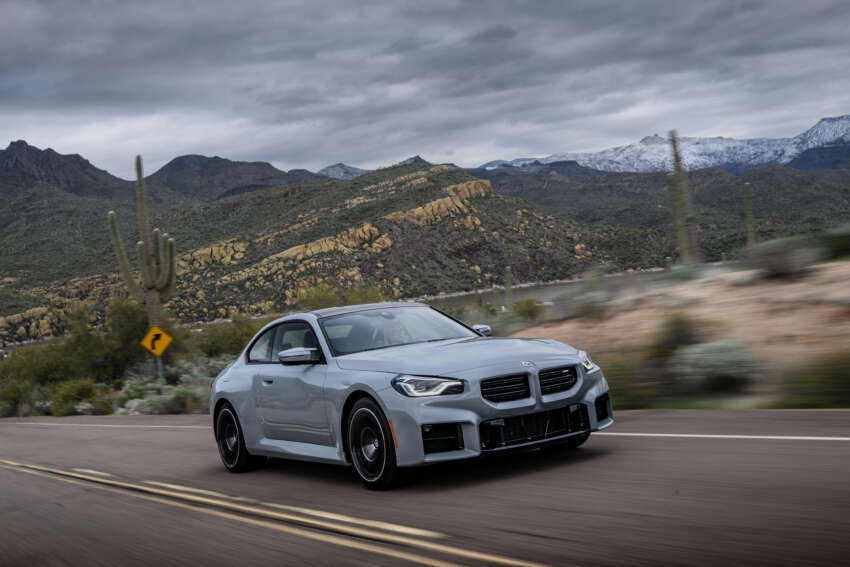 2023 BMW M2 debuts – all-new G87 stays RWD only; 3.0L turbo straight-six with 460 PS, six-speed manual 1598242