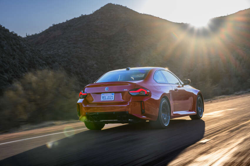 2023 BMW M2 debuts – all-new G87 stays RWD only; 3.0L turbo straight-six with 460 PS, six-speed manual 1598156