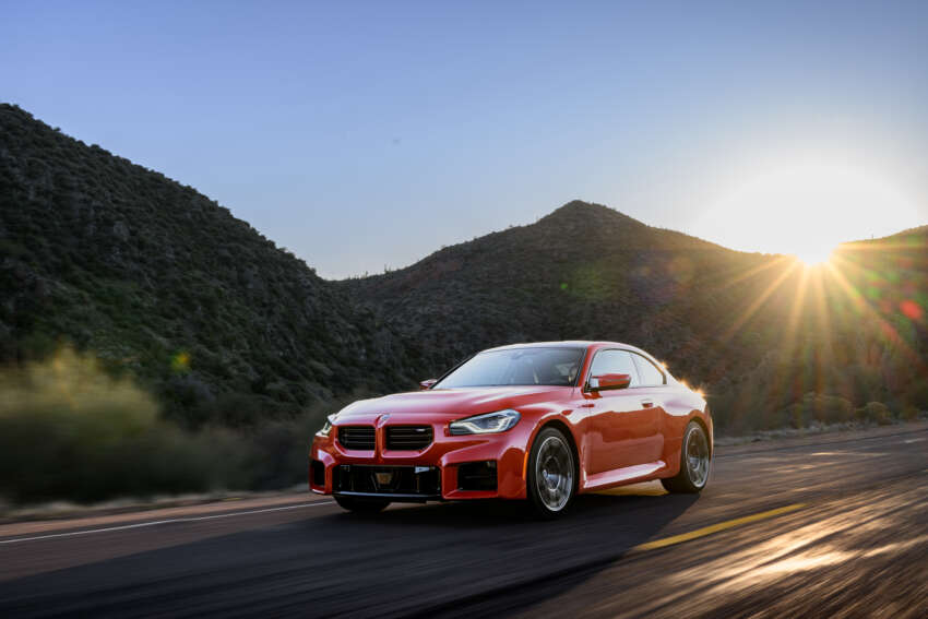 2023 BMW M2 debuts – all-new G87 stays RWD only; 3.0L turbo straight-six with 460 PS, six-speed manual 1598147