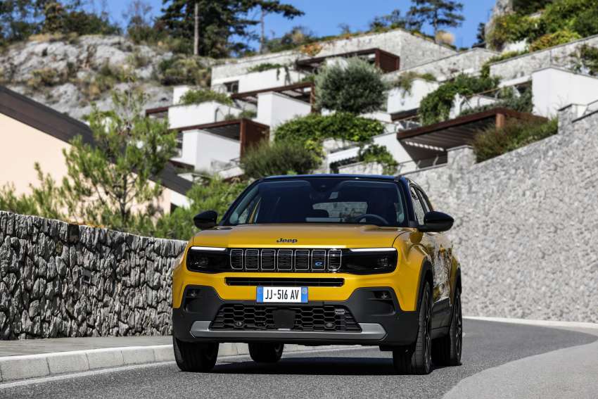 Jeep Avenger – new B-segment electric SUV is a 4X2 1530133