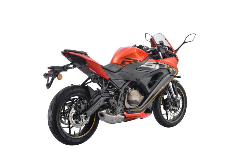 QJMotor SRV250, SRK250 dan SRK250RR tiba di M’sia – enjin 249 cc EFI dua silinder, harga dari RM16,888 1532669