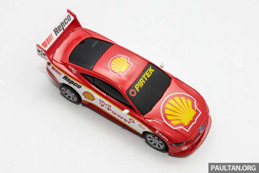 Shell Motorsport Collection limited edition set of 7 Bluetooth remote control cars in Malaysia; RM30 each 1520731