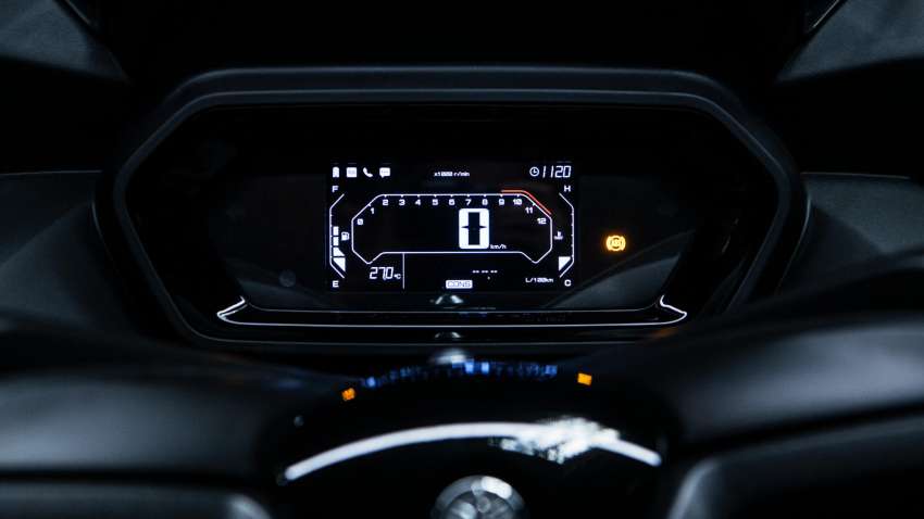 Yamaha XMax 2023 diperkenal di Eropah – varian Tech Max dapat skrin TFT 4.2 inci dengan fungsi navigasi 1535049