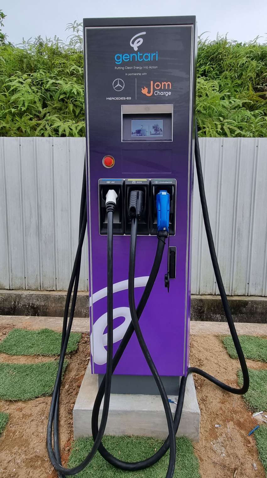 Petronas Gentari Gambang R&R west DC charger now online – 50 kW CCS2 and CHAdeMO DC, 43 kW AC 1524535