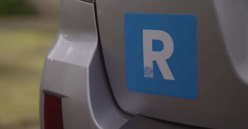 Australian firm introduces R plates to help returning drivers get back behind the wheel after road trauma 1522926