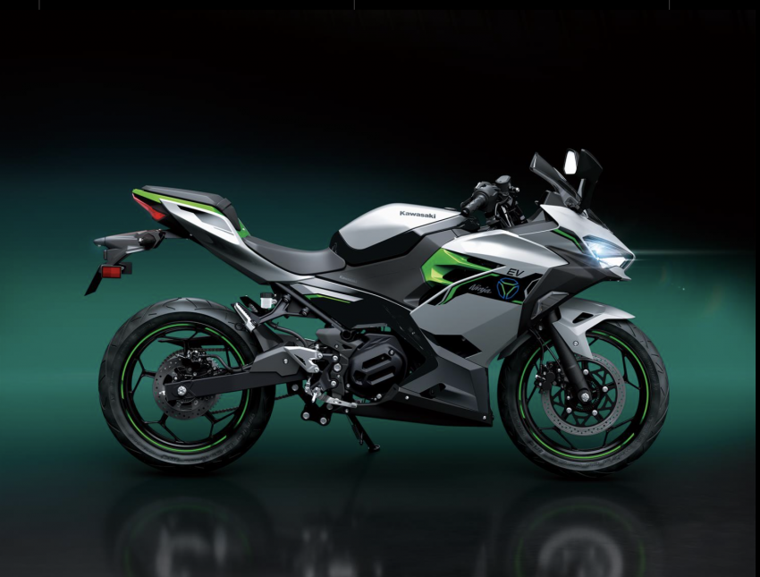 2022 EICMA: Kawasaki shows BEV electric, hybrid and hydrogen-powered prototype motorcycles in Italy 1541717