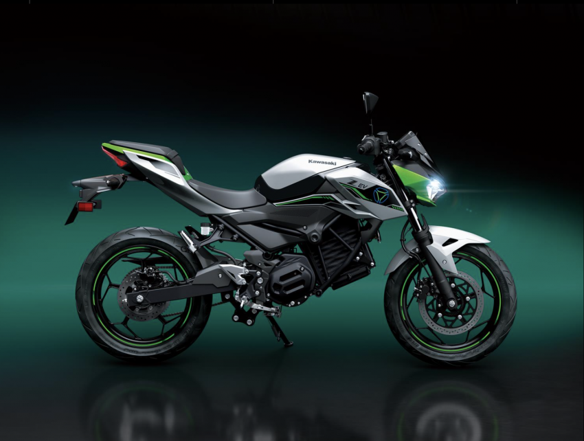 2022 EICMA: Kawasaki shows BEV electric, hybrid and hydrogen-powered prototype motorcycles in Italy 1541726